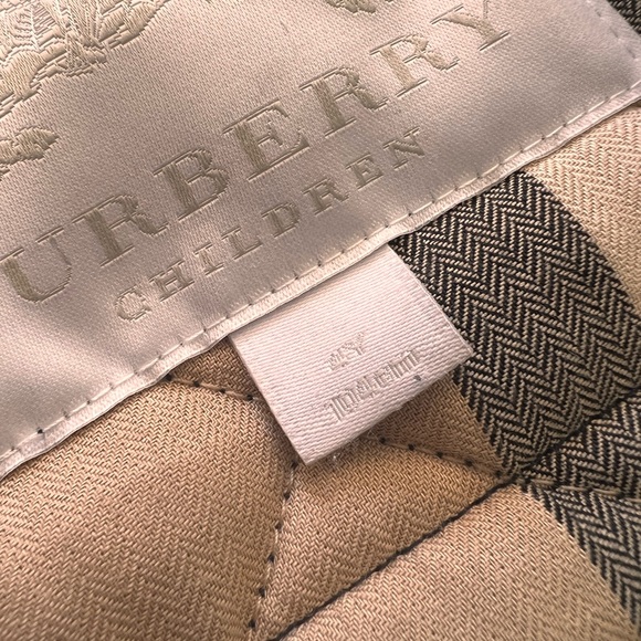 Burberry jacket - Picture 5 of 9